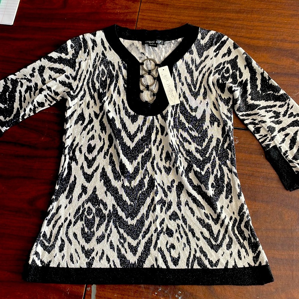 Silk and synthetic NWT zebra print 3/4 sleeve sweater
